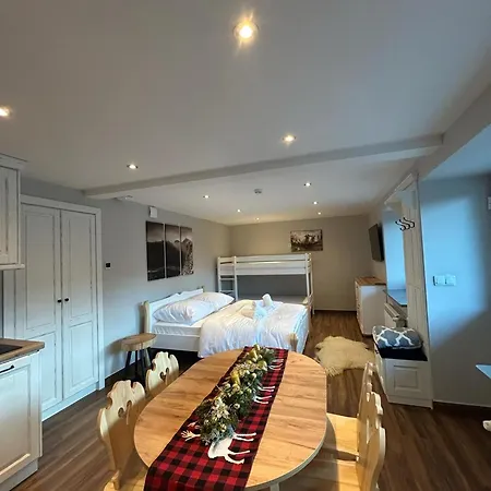 Jw Apartment